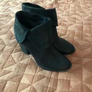 Reba black leather booties 8M